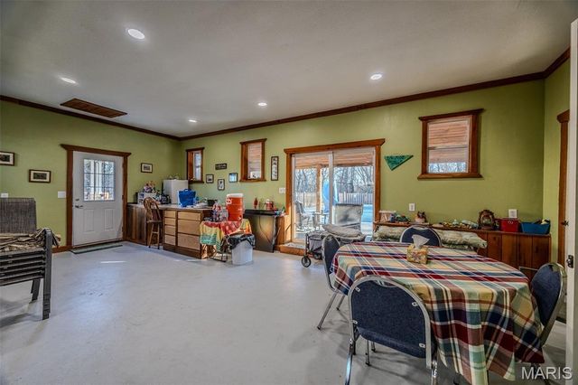 2001 Beck Lane, Lebanon, MO 65536