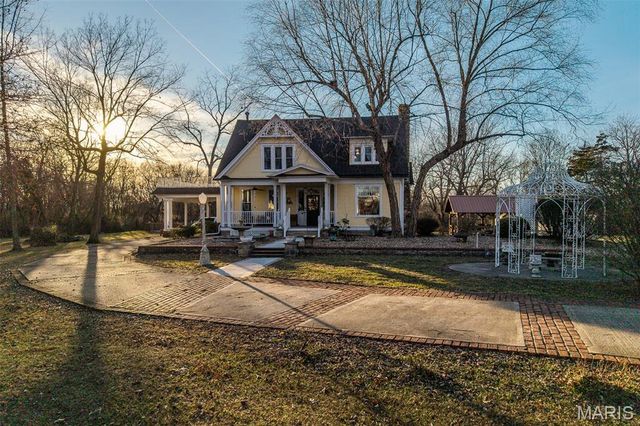 2001 Beck Lane, Lebanon, MO 65536