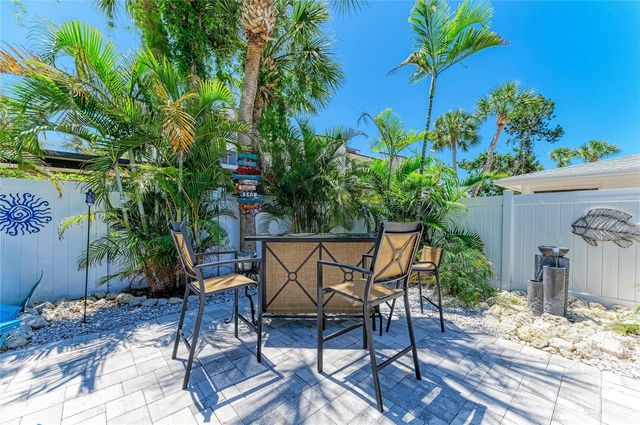 1218 MOONMIST CIRCLE S2, Sarasota, FL 34242