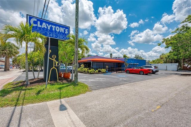 1218 MOONMIST CIRCLE S2, Sarasota, FL 34242