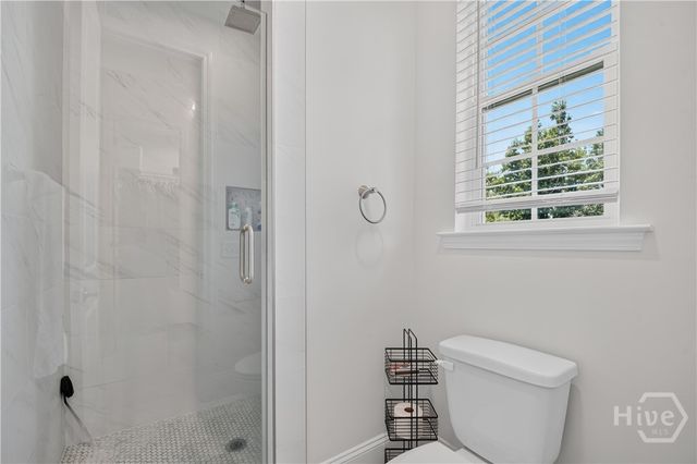 706 W 44th Street, Savannah, GA 31405