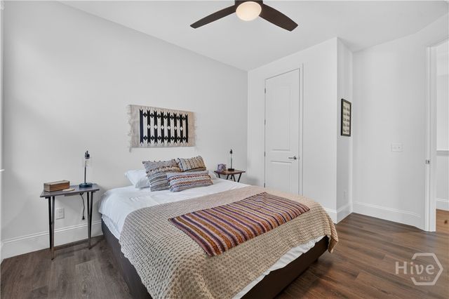 706 W 44th Street, Savannah, GA 31405
