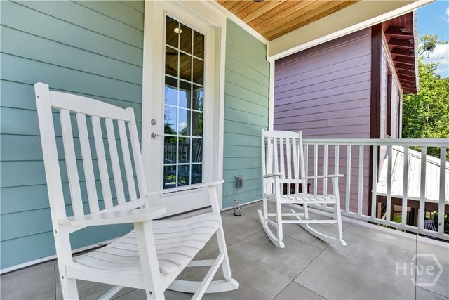 706 W 44th Street, Savannah, GA 31405