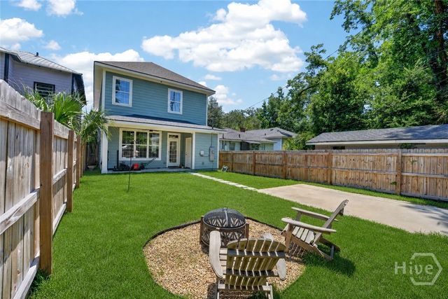706 W 44th Street, Savannah, GA 31405