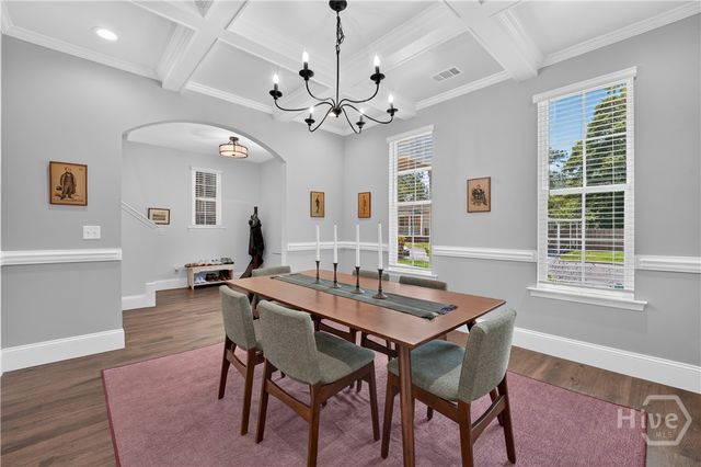 706 W 44th Street, Savannah, GA 31405