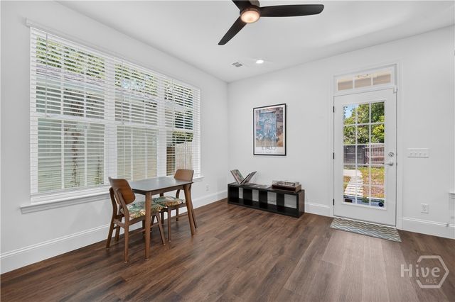 706 W 44th Street, Savannah, GA 31405