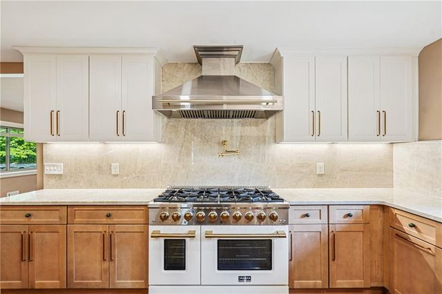 1679 Seayes Road SW, Mableton, GA 30126