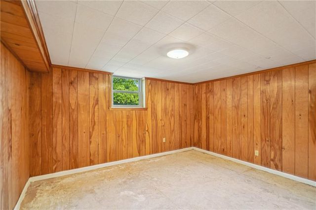 1679 Seayes Road SW, Mableton, GA 30126