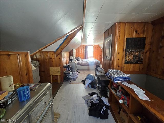 19403 Ridgewood Avenue, Warrensville Heights, OH 44122