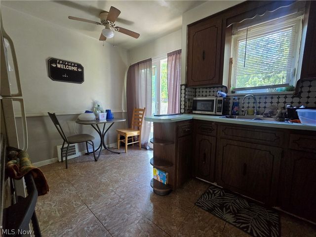 19403 Ridgewood Avenue, Warrensville Heights, OH 44122