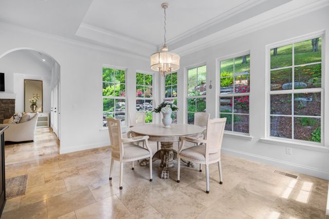 5594 Carters Creek Pike, Thompsons Station, TN 37179