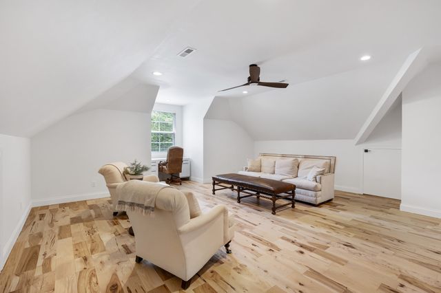 5594 Carters Creek Pike, Thompsons Station, TN 37179