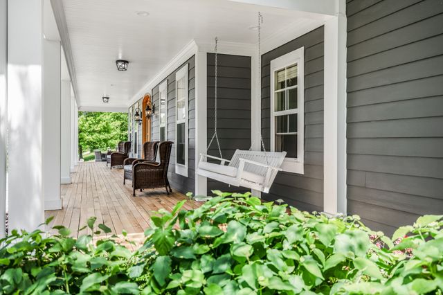 5594 Carters Creek Pike, Thompsons Station, TN 37179