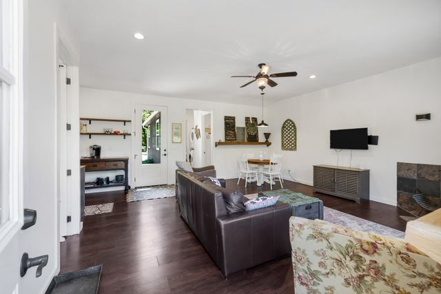 5594 Carters Creek Pike, Thompsons Station, TN 37179