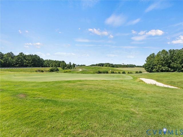 5530 Villa Green Dr, Providence Forge, VA 23140