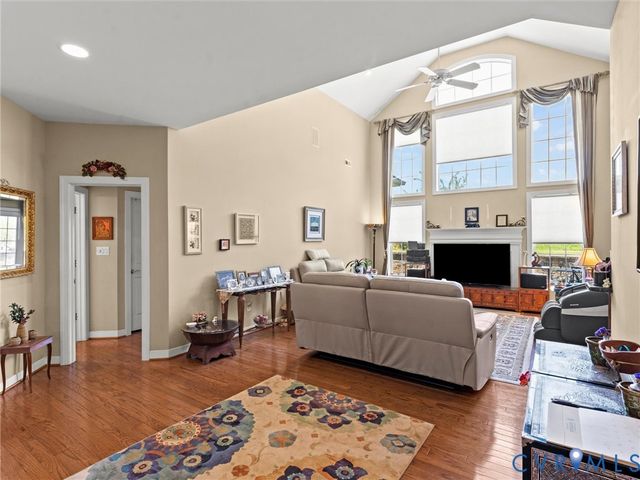 5530 Villa Green Dr, Providence Forge, VA 23140