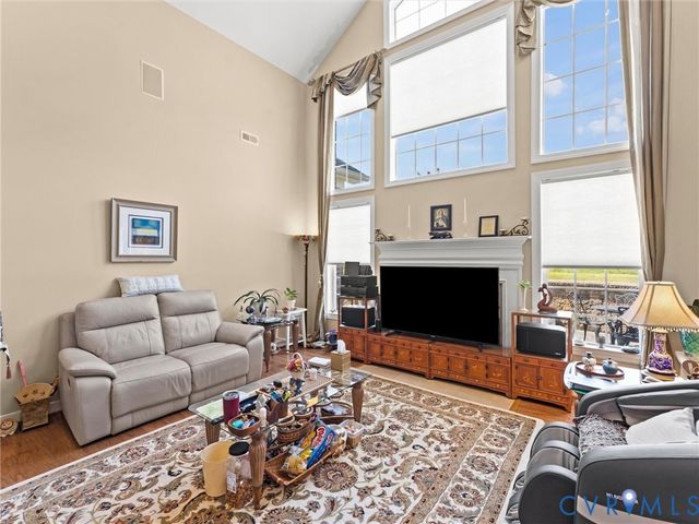 5530 Villa Green Dr, Providence Forge, VA 23140