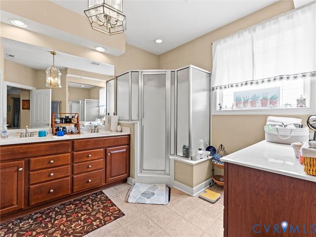 5530 Villa Green Dr, Providence Forge, VA 23140