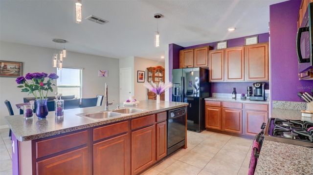 9633 CHANNING HILL DRIVE, Sun City Center, FL 33573