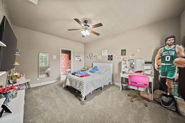 7206 Cattle Barron Court, Midlothian, TX 76065
