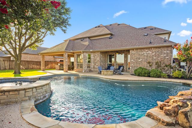 7206 Cattle Barron Court, Midlothian, TX 76065