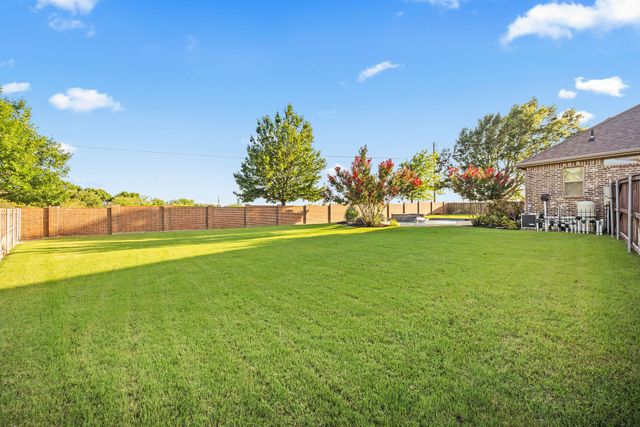7206 Cattle Barron Court, Midlothian, TX 76065