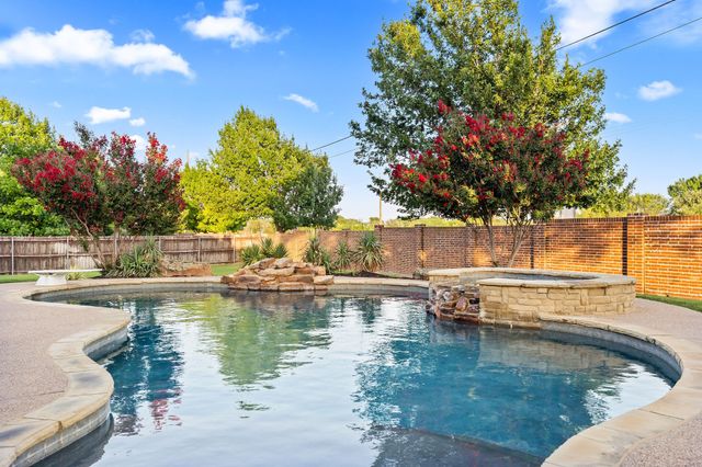 7206 Cattle Barron Court, Midlothian, TX 76065