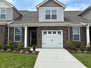 653 Birdie Dr, Spring Hill, TN 37174