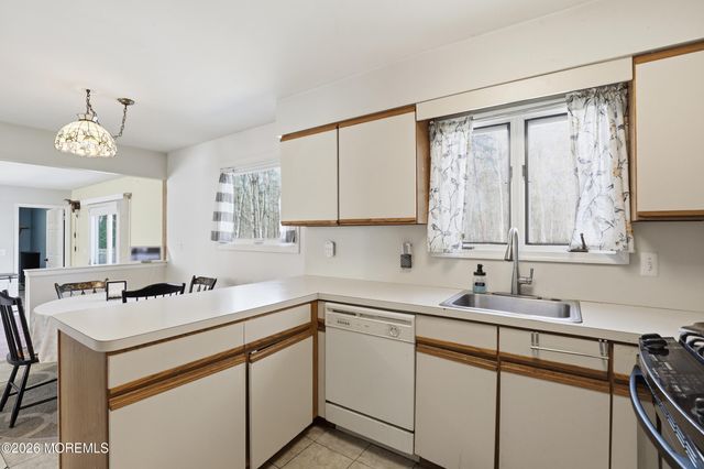 1784 Rolling Ridge Lane, Toms River, NJ 08755