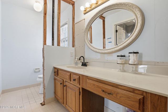 1784 Rolling Ridge Lane, Toms River, NJ 08755