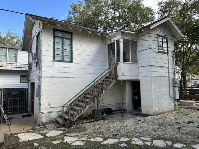 2107 Eva ST, Austin, TX 78704