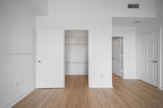 3001 NE 185th Street 716, Aventura, FL 33180
