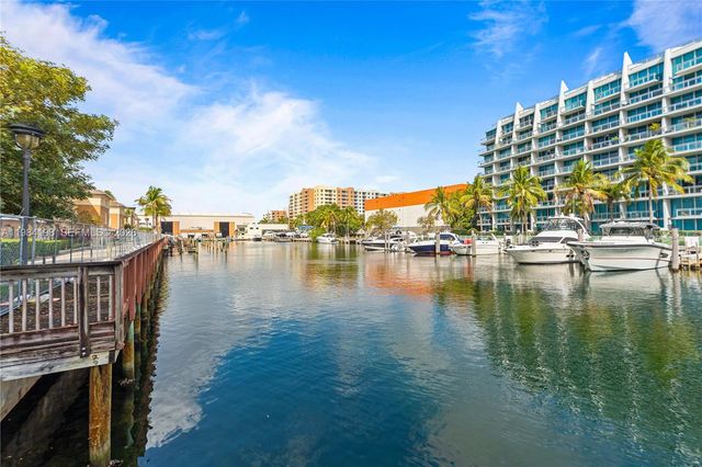 3001 NE 185th Street 716, Aventura, FL 33180
