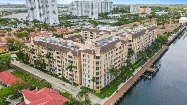 3001 NE 185th Street 716, Aventura, FL 33180