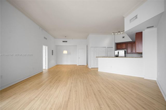 3001 NE 185th Street 716, Aventura, FL 33180