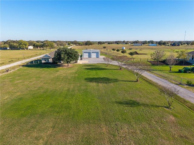 10678 Oak Lake Road, Bryan, TX 77808