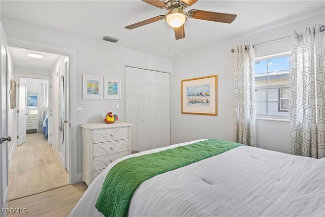 2556 Cay CV, Matlacha, FL 33993