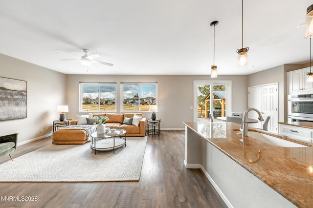 2880 Thistle Belle Court, Sparks, NV 89436