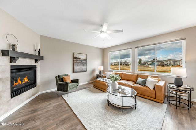 2880 Thistle Belle Court, Sparks, NV 89436