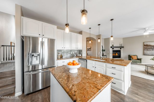 2880 Thistle Belle Court, Sparks, NV 89436