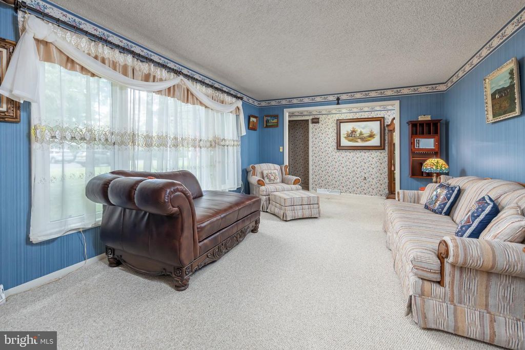 12 N LAKESIDE DR W, MEDFORD, NJ 08055 — photo 2