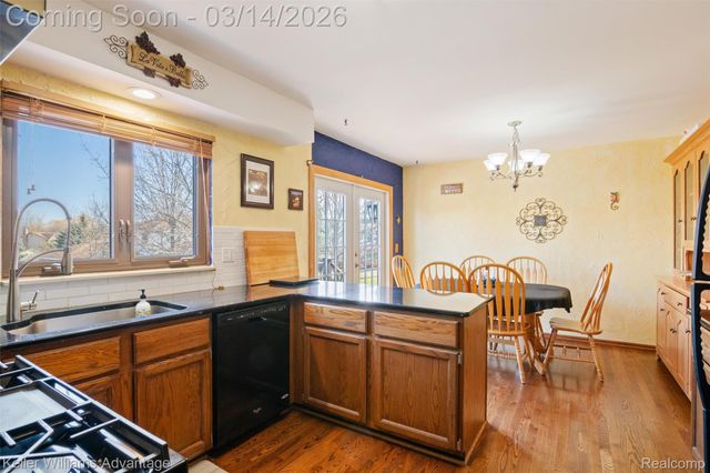 23828 Harvest Drive, Novi, MI 48375