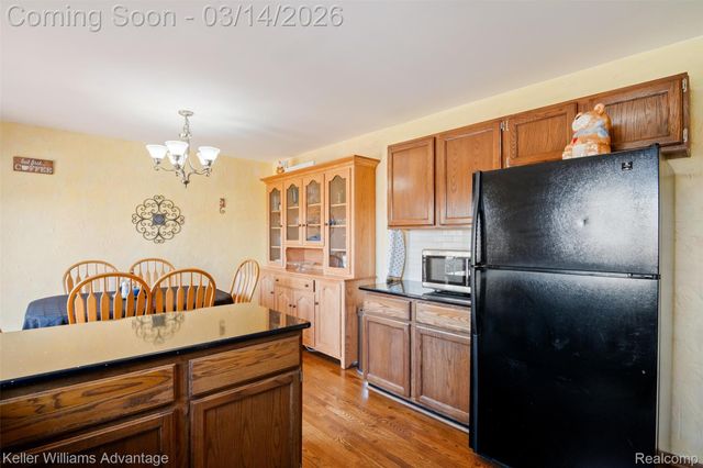 23828 Harvest Drive, Novi, MI 48375