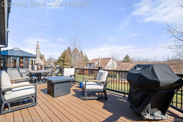 23828 Harvest Drive, Novi, MI 48375