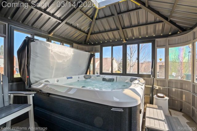 23828 Harvest Drive, Novi, MI 48375