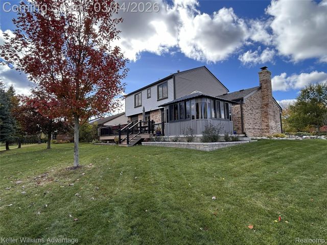23828 Harvest Drive, Novi, MI 48375