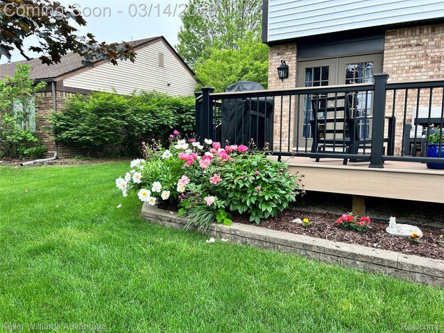 23828 Harvest Drive, Novi, MI 48375