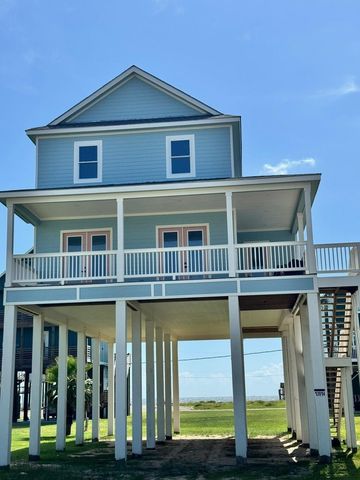 13014 Buccaneer Parkway, Freeport, TX 77541