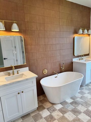 13014 Buccaneer Parkway, Freeport, TX 77541