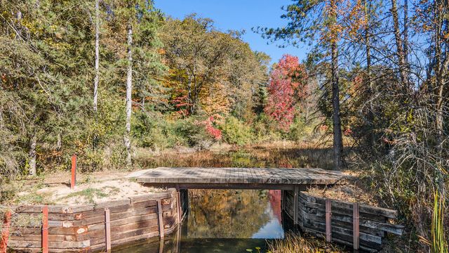 2347 W W. Dowling Road Road, Hope Twp, MI 49046